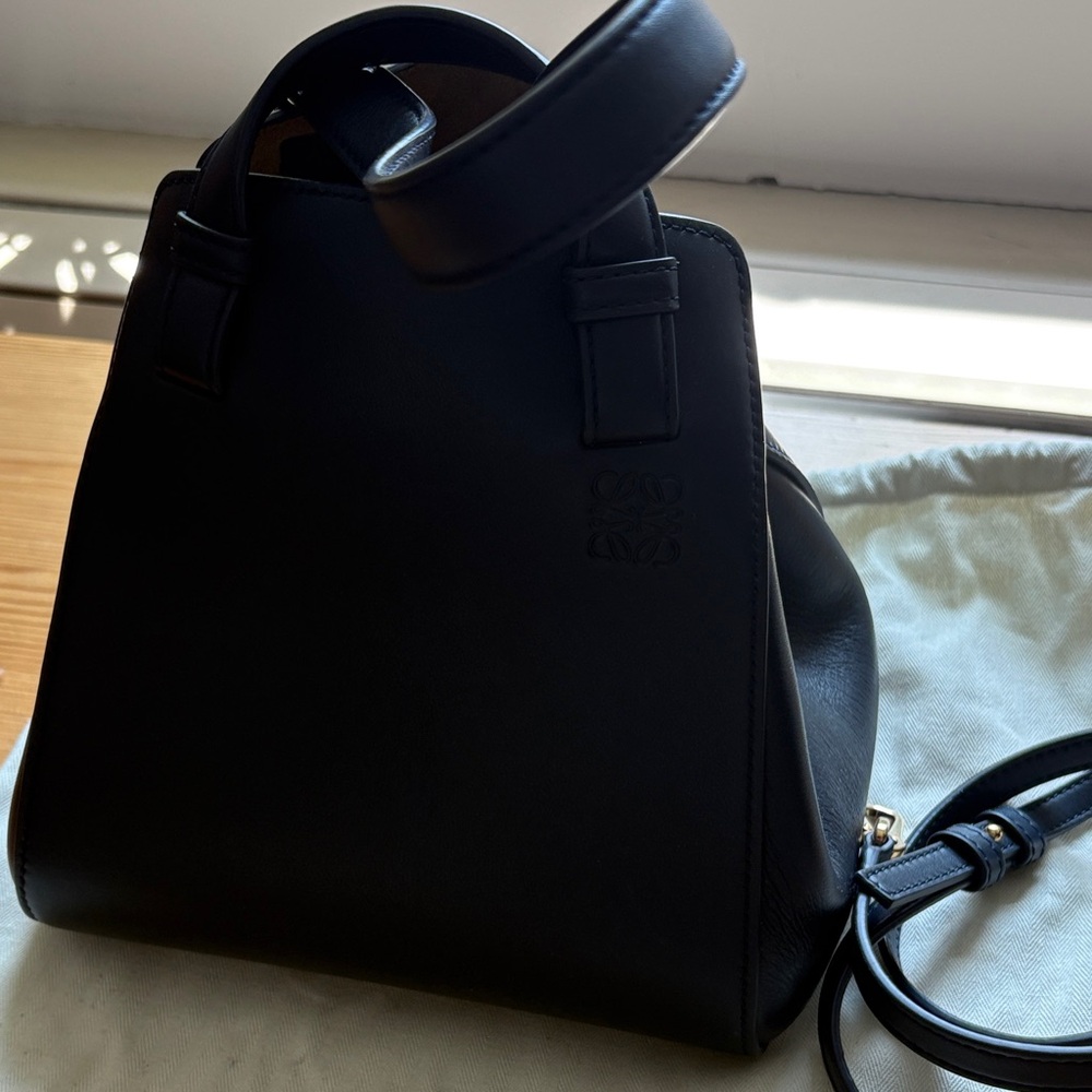 Loewe Hammock Nugget Bag Navy - Picture 3 of 9